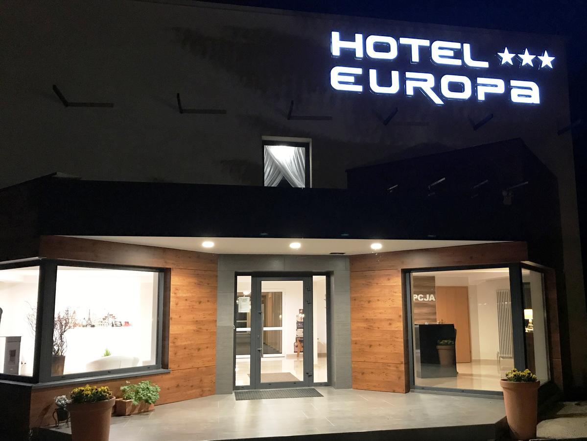 Hotel Europa إيبلاغ المظهر الخارجي الصورة